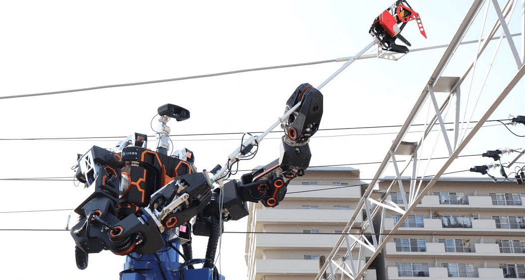 Japan introduces enormous humanoid robot to maintain train lines